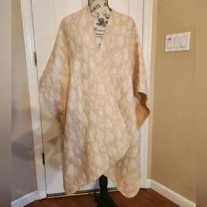 Steve Madden cape/poncho, one size